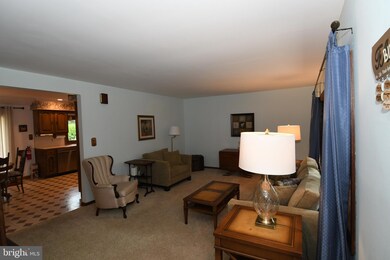 39 Columbus Jobstown Rd, Columbus, NJ 08022 - photo 5