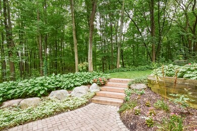 2435 Mcintosh Ave NE, Grand Rapids, MI 49525 - photo 7