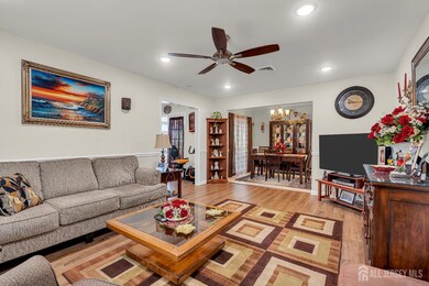 404 Newport Way unit B, Monroe Township, NJ 08831 - photo 3