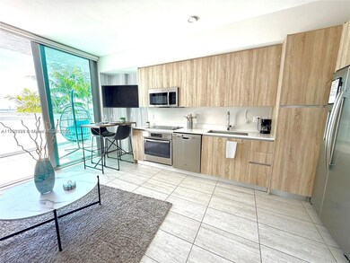 Quadro unit N-723, Miami, FL 33137 - photo 3