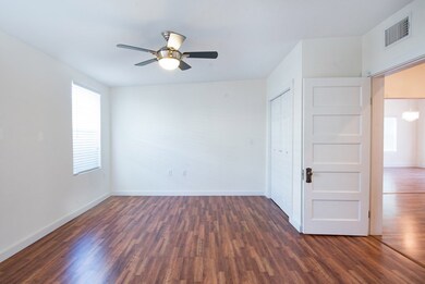 110 Shaw Ave, Fredericksburg, TX 78624 - photo 4