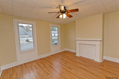 40 113th St, Troy, NY 12182 - photo 4