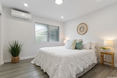 2nd floor bedroom
