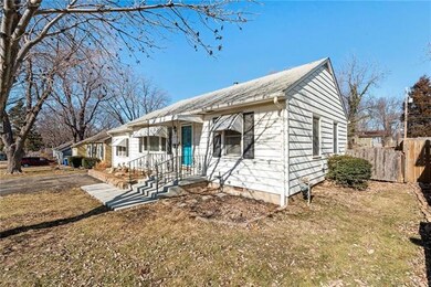 10420 W 64th Terrace, Shawnee, KS 66203 - photo 2