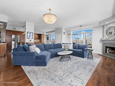 The Verde unit 703, Chicago, IL 60642 - photo 2