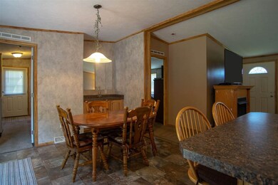 195 Huckle Hill Rd, Bernardston, VT 01337 - photo 4