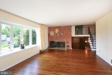 3867 Forest Dr, Doylestown, PA 18902 - photo 6