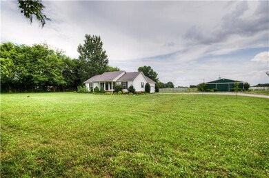 229 Whitaker Rd, Shelbyville, TN 37160 - photo 2