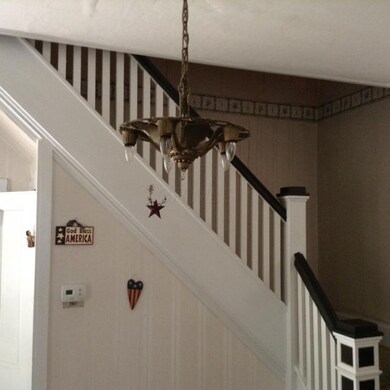 137 N Main St, Sugar Grove, OH 43155 - photo 7