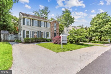 4536 Fairfield Dr, Bethesda, MD 20814 - photo 2