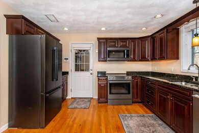 154 Old Post Rd, York, ME 03909 - photo 4