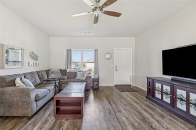 1521 S 31st St, Broken Arrow, OK 74014 - photo 5