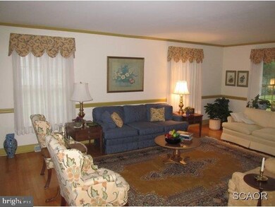 6847 Robin Dr, Seaford, DE 19973 - photo 2