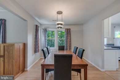 13104 N Point Ln, Laurel, MD 20708 - photo 6