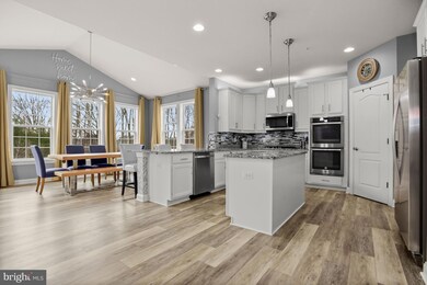 2122 Gable Dr, Jessup, MD 20794 - photo 3