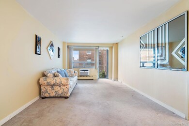 61-15 97th St unit 12H, Rego Park, NY 11374 - photo 6