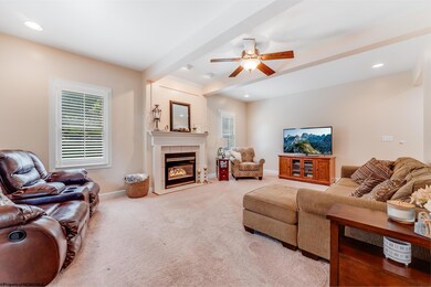 1620 Prince Rd unit 209, Morgantown, WV 26508 - photo 2