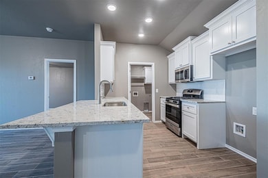 1626 Highland Loop, Guthrie, OK 73044 - photo 3