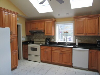 100 Worcester Rd, Webster, MA 01570 - photo 3