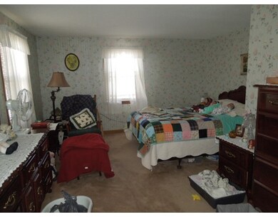 762 Varnum Ave, Lowell, MA 01854 - photo 7