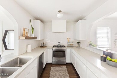 16-web-or-mls-1521-oak-grove-dr