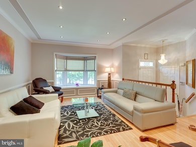 9663 Britford Dr, Burke, VA 22015 - photo 3