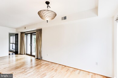 5378 Smooth Meadow Way unit 24, Columbia, MD 21044 - photo 3