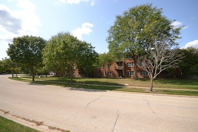 Lot 1 Highland Springs Dr, Elgin, IL 60123 - photo 4