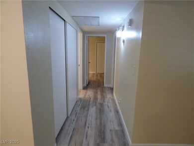 1701 E Katie Ave unit 69, Las Vegas, NV 89119 - photo 7