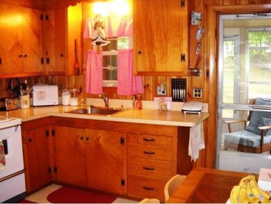 86 N Barnstead Rd, Center Barnstead, NH 03225 - photo 4