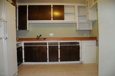 kitchen (2) unit 1