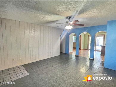 2217 N 51st Dr, Phoenix, AZ 85035 - photo 6