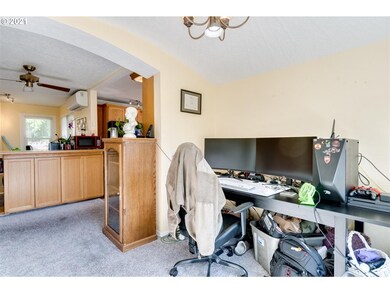 3028 Oak St, Longview, WA 98632 - photo 7