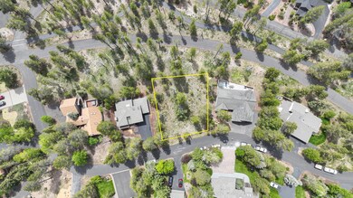 17911 Catkin Ln unit 3, Sunriver, OR 97707 - photo 2