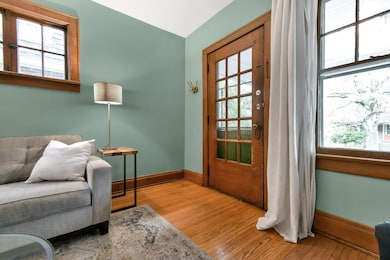 13-web-or-mls-401-403-tibet-rd
