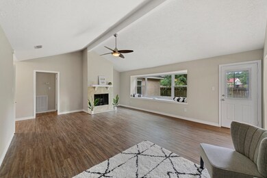 16414 Forest Bend Ave, Friendswood, TX 77546 - photo 7