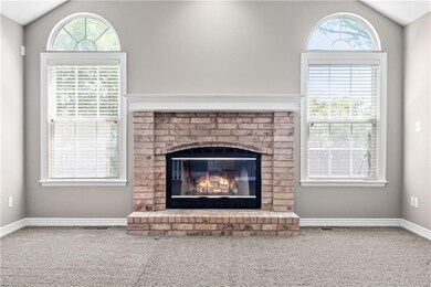 4431 SW Creekview Dr, Lees Summit, MO 64082 - photo 6