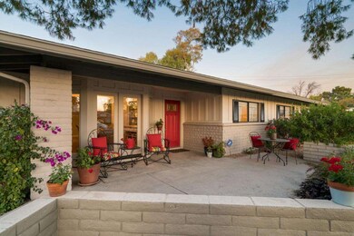 Inviting front entry