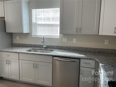 135 Vermillion Loop, Statesville, NC 28625 - photo 4