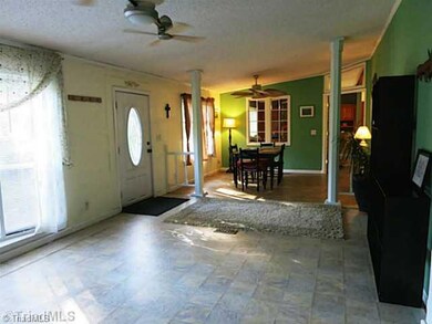 139 Apple Valley Ln, Statesville, NC 28677 - photo 6