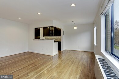 5112 Macarthur Blvd NW unit 303, Washington, DC 20016 - photo 4