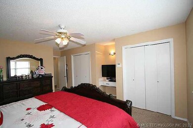 542 Meadowood Dr, Broken Arrow, OK 74011 - photo 7