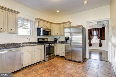 1254 Greystone Rd, Halethorpe, MD 21227 - photo 7