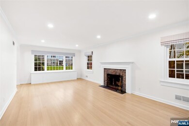 72 Creston Ave, Tenafly, NJ 07670 - photo 7