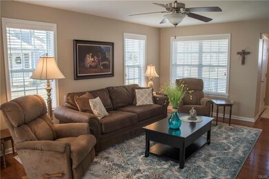 852 S Fork Dr, Easton, PA 18040 - photo 3