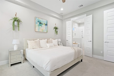 2116 Naomi St unit D, Houston, TX 77054 - photo 5