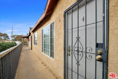 11688 S Central Ave, Los Angeles, CA 90059 - photo 5