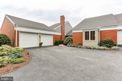 3 Spring Creek Manor, Hershey, PA 17033 - photo 2