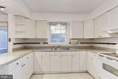 8509 Westover Ct unit 758, Springfield, VA 22152 - photo 5