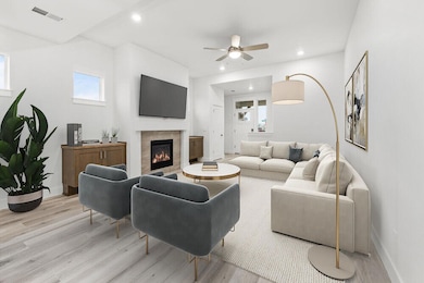 Classic-GreatRoom (4)